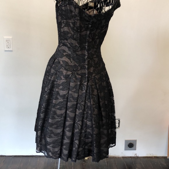 Vintage Victor Costa for Saks party dress - Picture 4 of 12